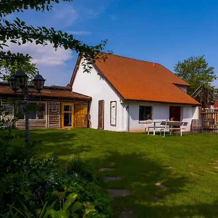 Pastuska Летний дом Brod nad Dyji